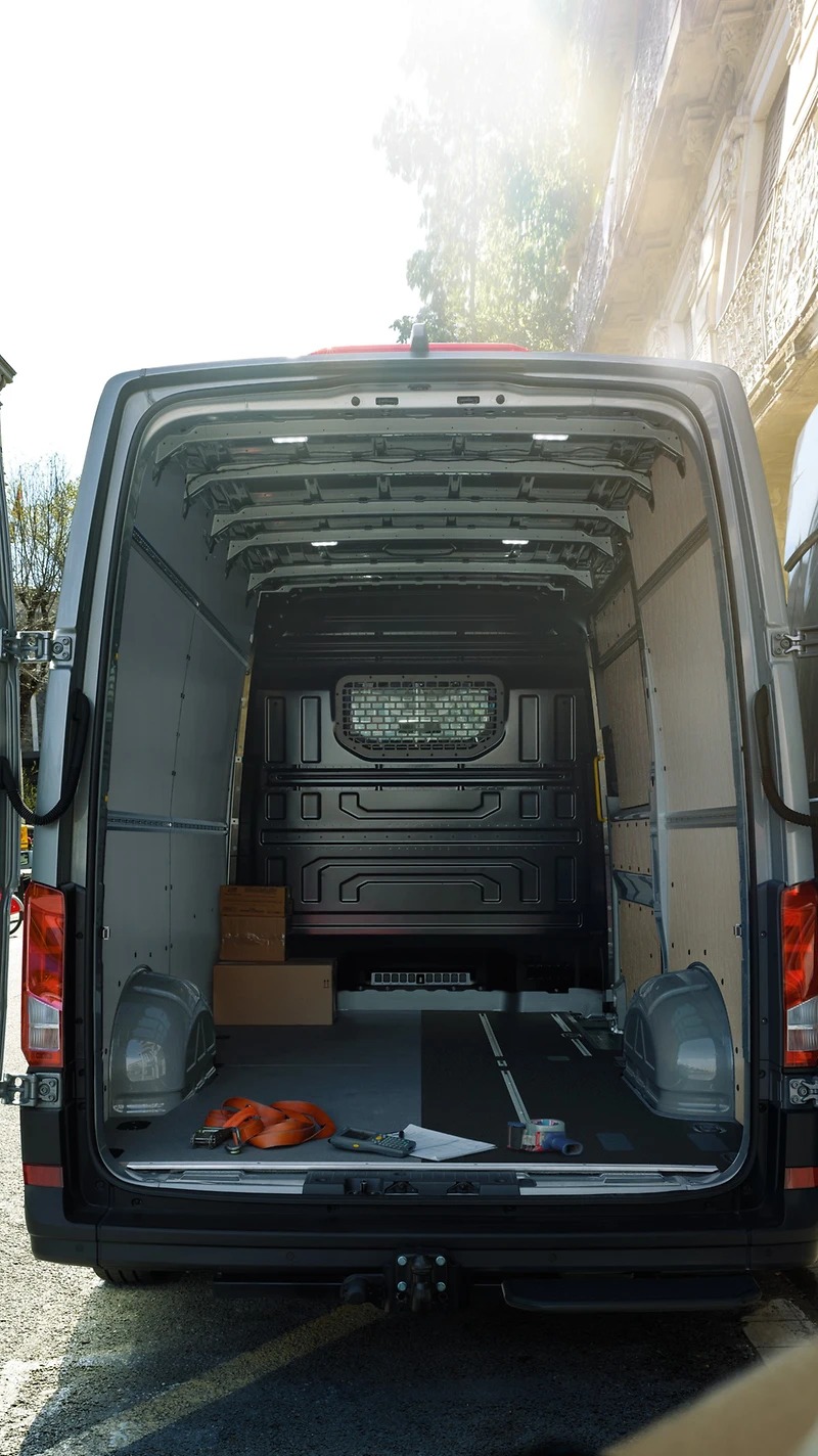 Світлодіодне освітлення вантажного кузова 2