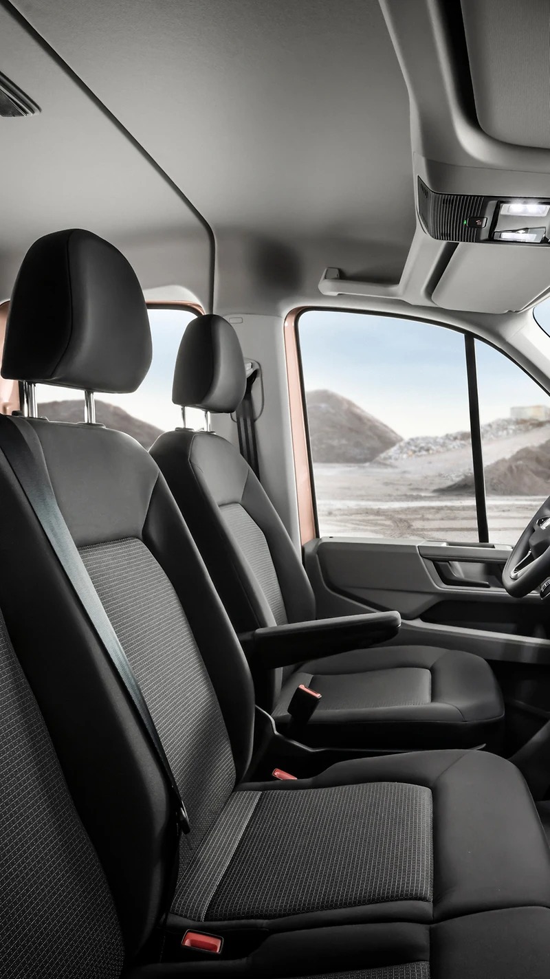 Ергономічне зручне сидіння водія