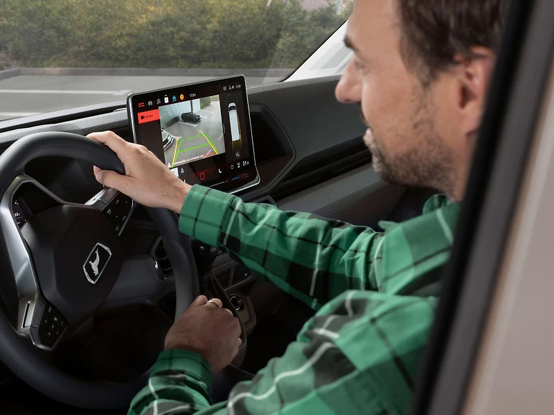 Безпечний рух до мети — із 18 уважними помічниками
