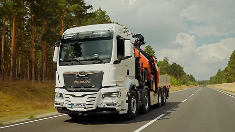 Великий кран MAN TGS 35.510 8x4H-6